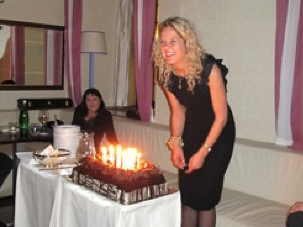 Výroční dort k 15 let advokátní praxe (2010)
